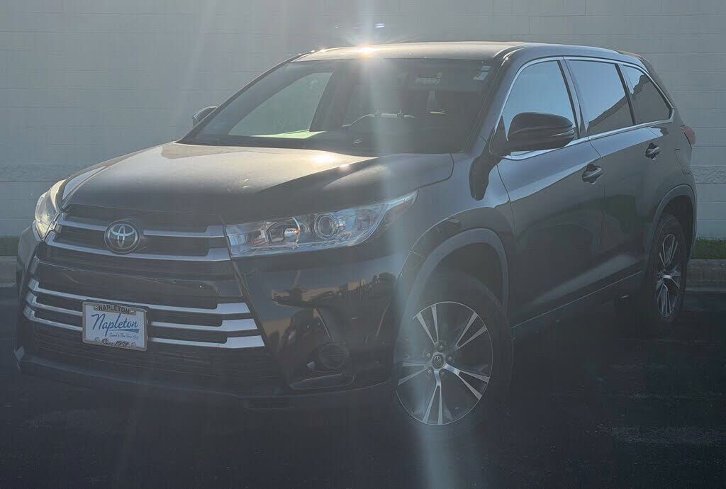 2019 TOYOTA Highlander