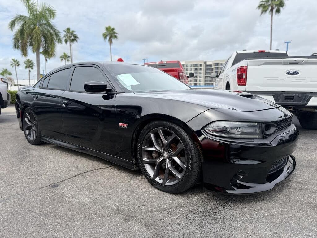2020 DODGE Charger