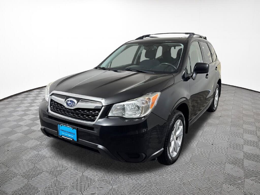 2016 SUBARU Forester