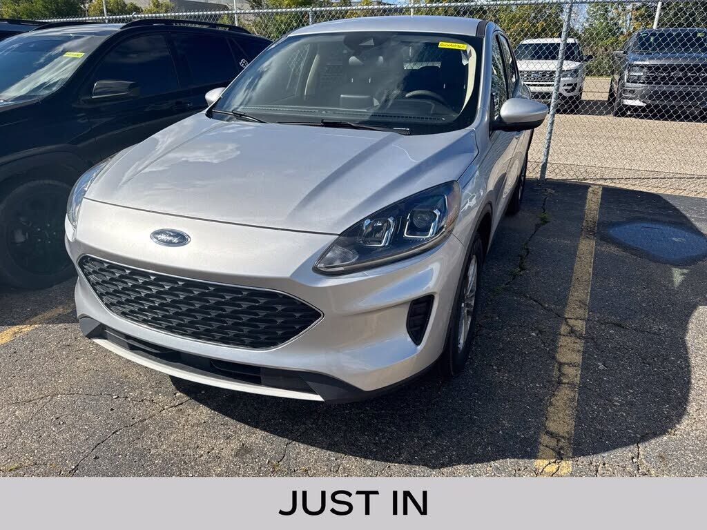 2020 FORD Escape