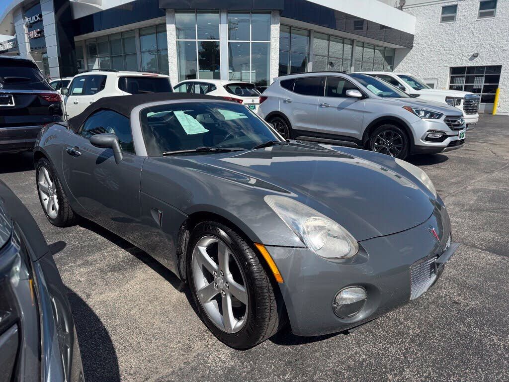 2008 PONTIAC Solstice