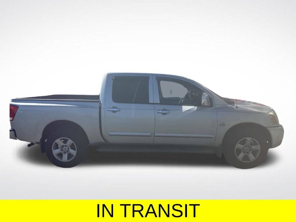 2004 NISSAN Titan