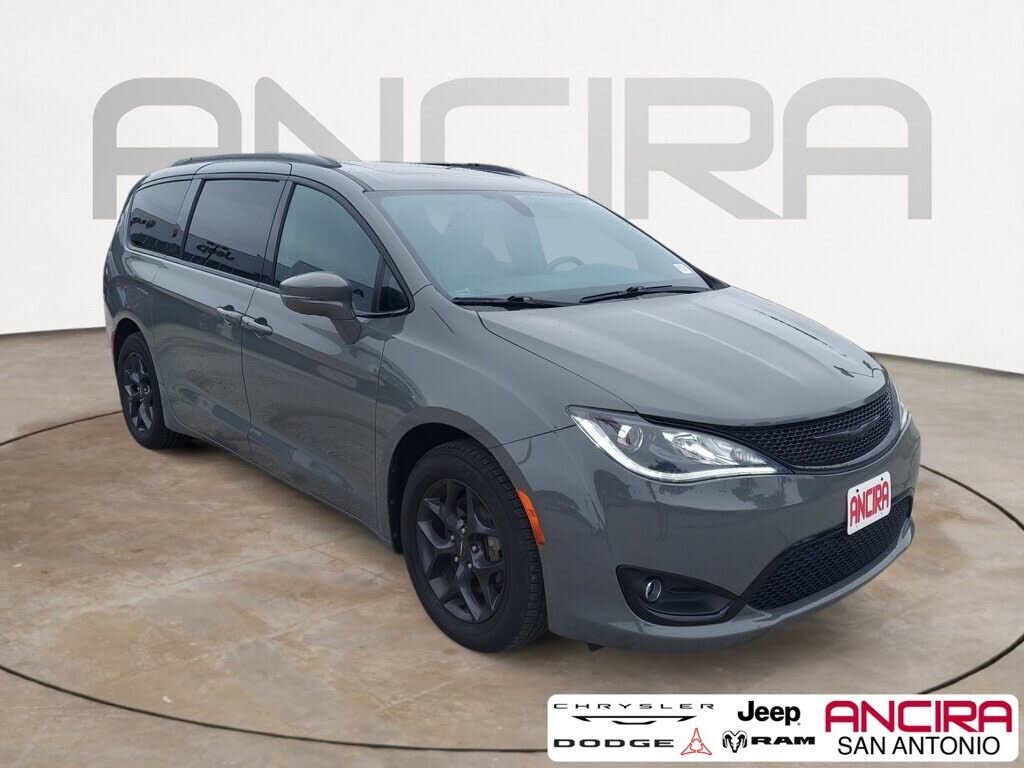2020 CHRYSLER Pacifica