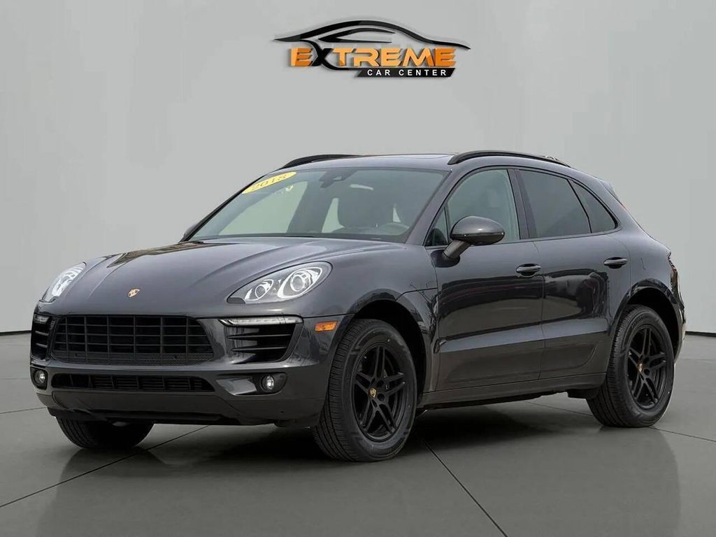 2018 PORSCHE Macan