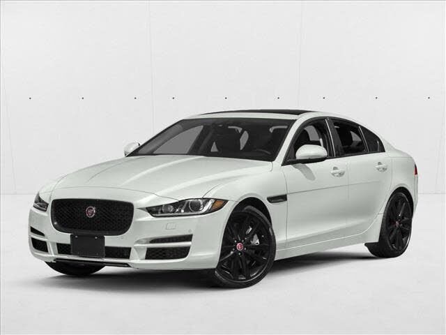 2018 JAGUAR XE