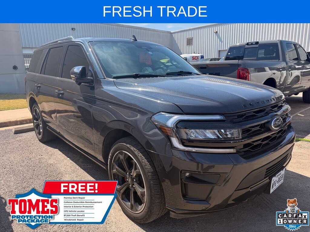 2022 FORD Expedition