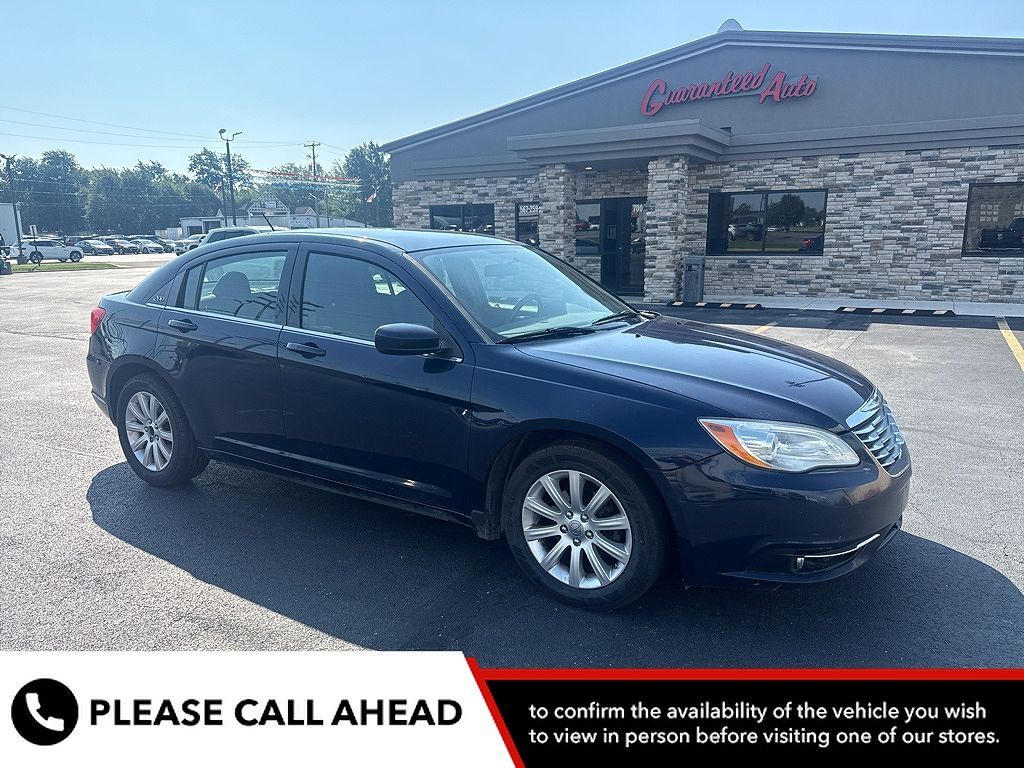 2014 CHRYSLER 200