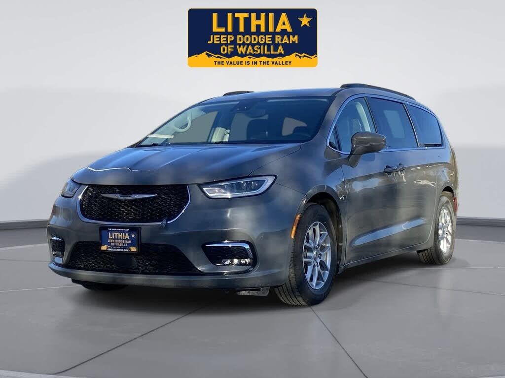 2022 CHRYSLER Pacifica