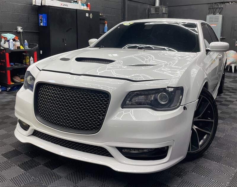 2020 CHRYSLER 300