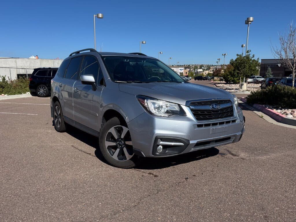 2018 SUBARU Forester