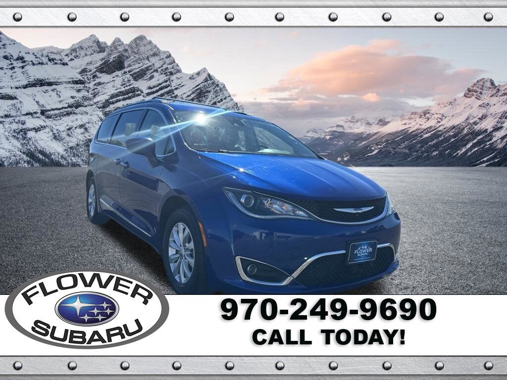 2019 CHRYSLER Pacifica