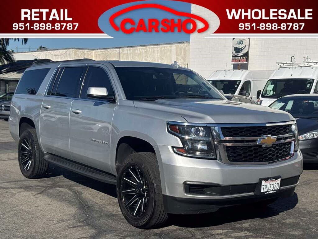 2016 CHEVROLET Suburban
