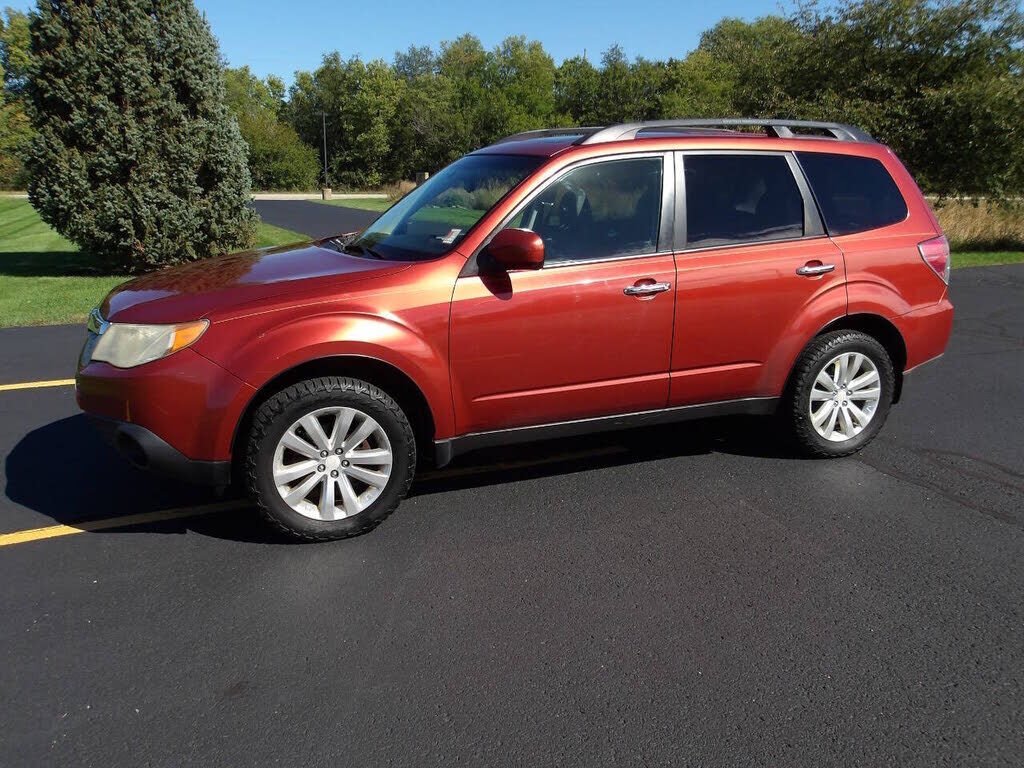 2011 SUBARU Forester