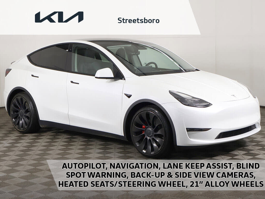 2022 TESLA Model Y