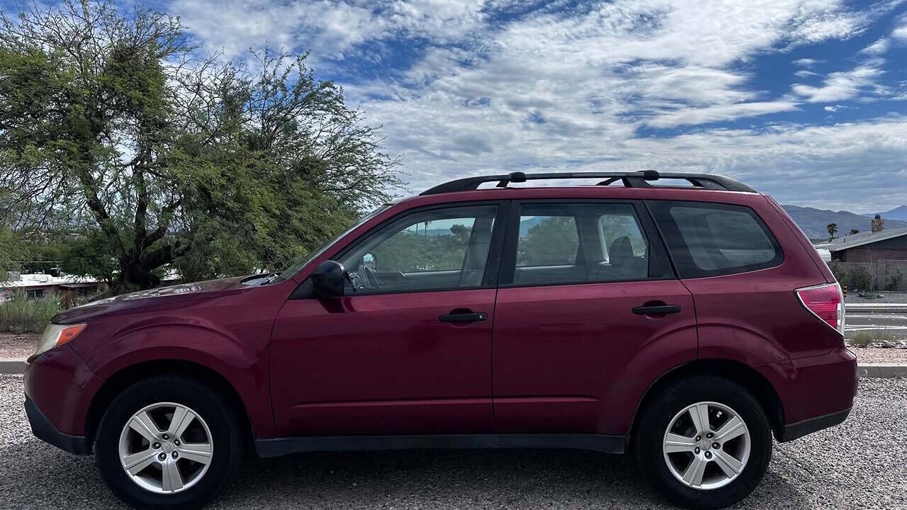 2011 SUBARU Forester