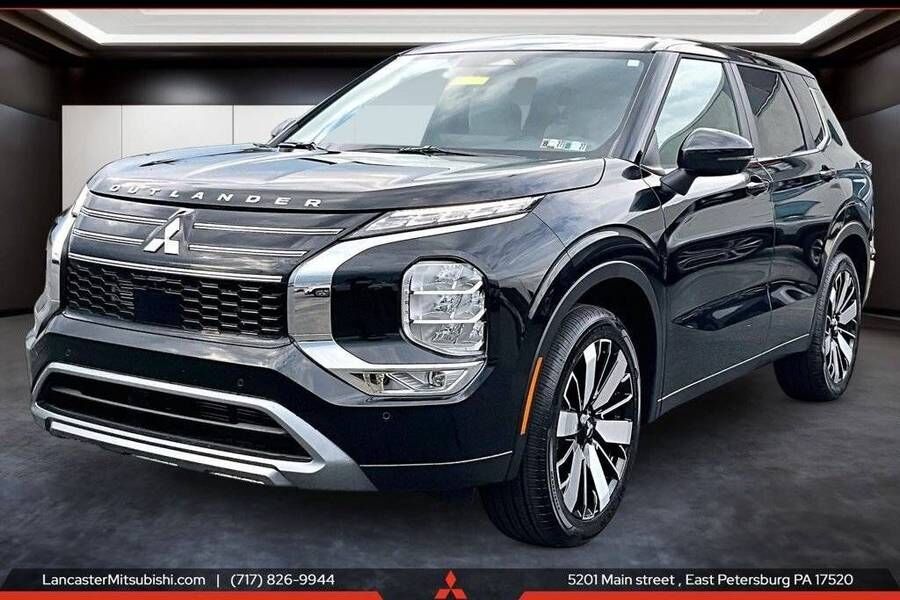 2026 MITSUBISHI Outlander