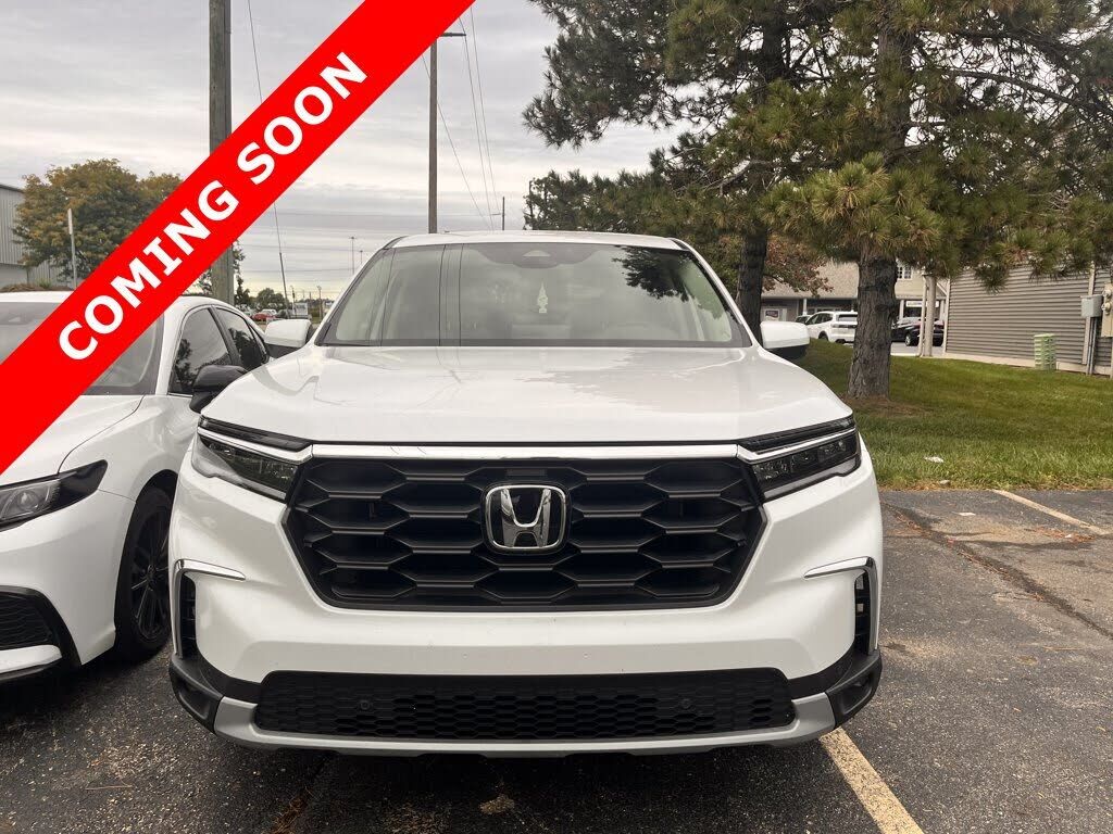 2025 HONDA Pilot