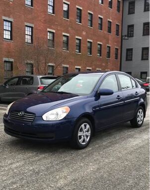 2009 HYUNDAI Accent