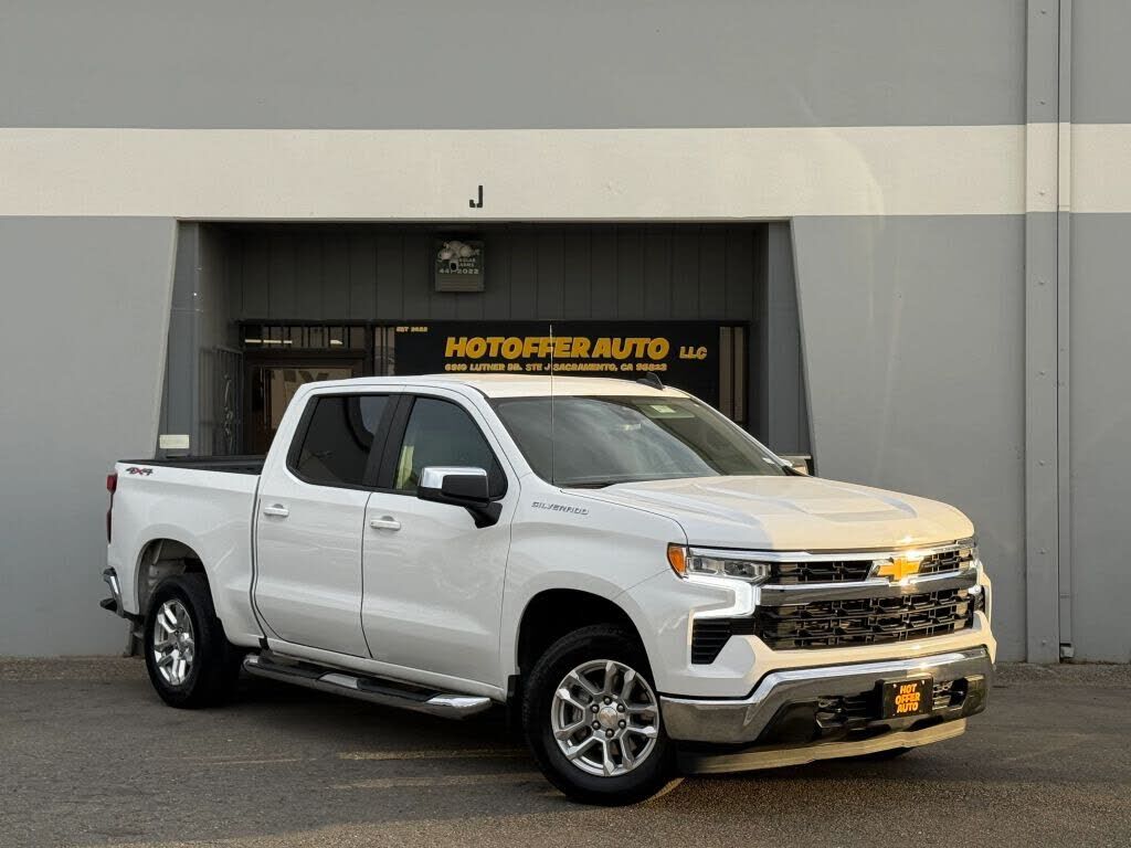 2023 CHEVROLET Silverado