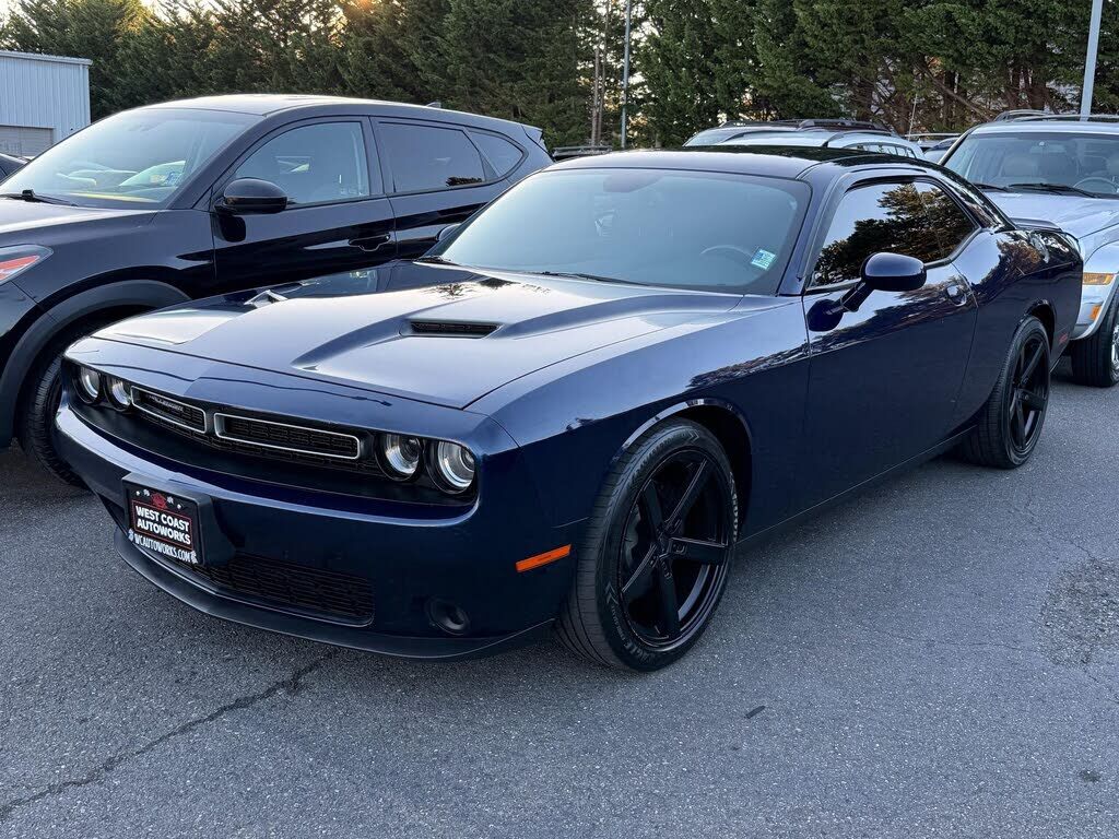 2015 DODGE Challenger
