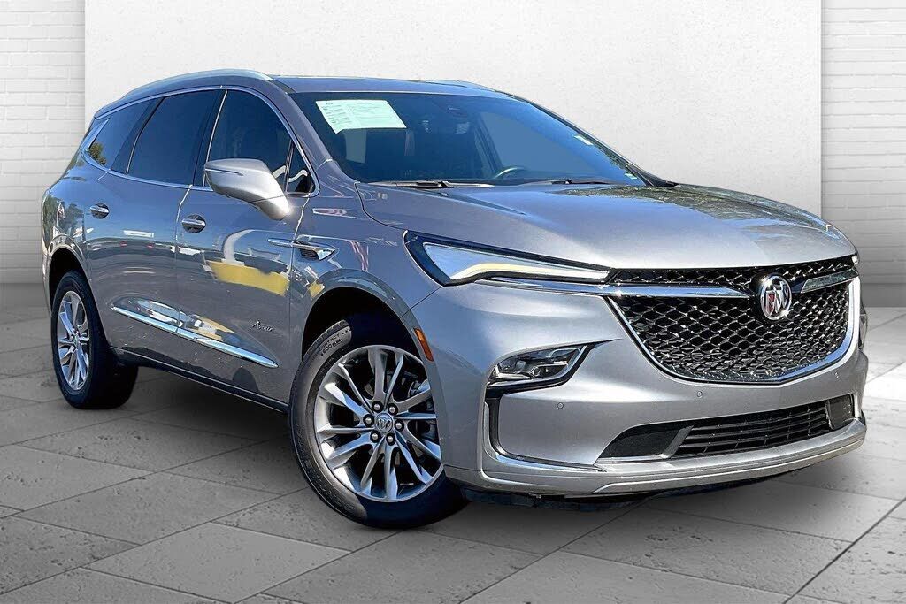 2023 BUICK Enclave