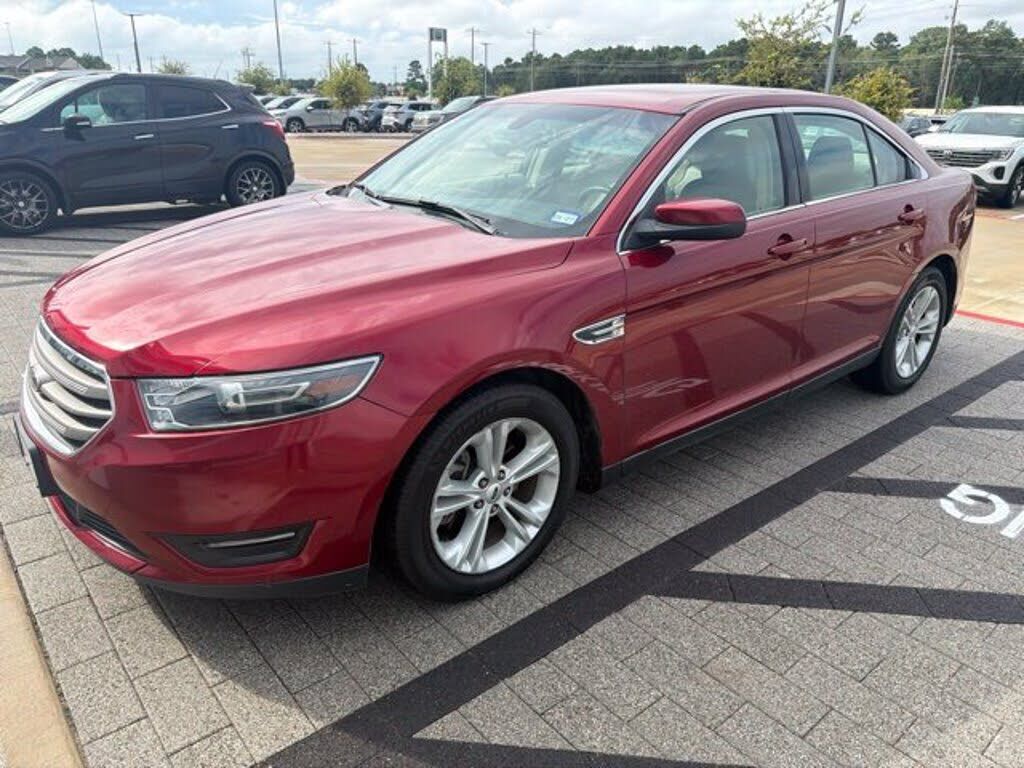 2017 FORD Taurus