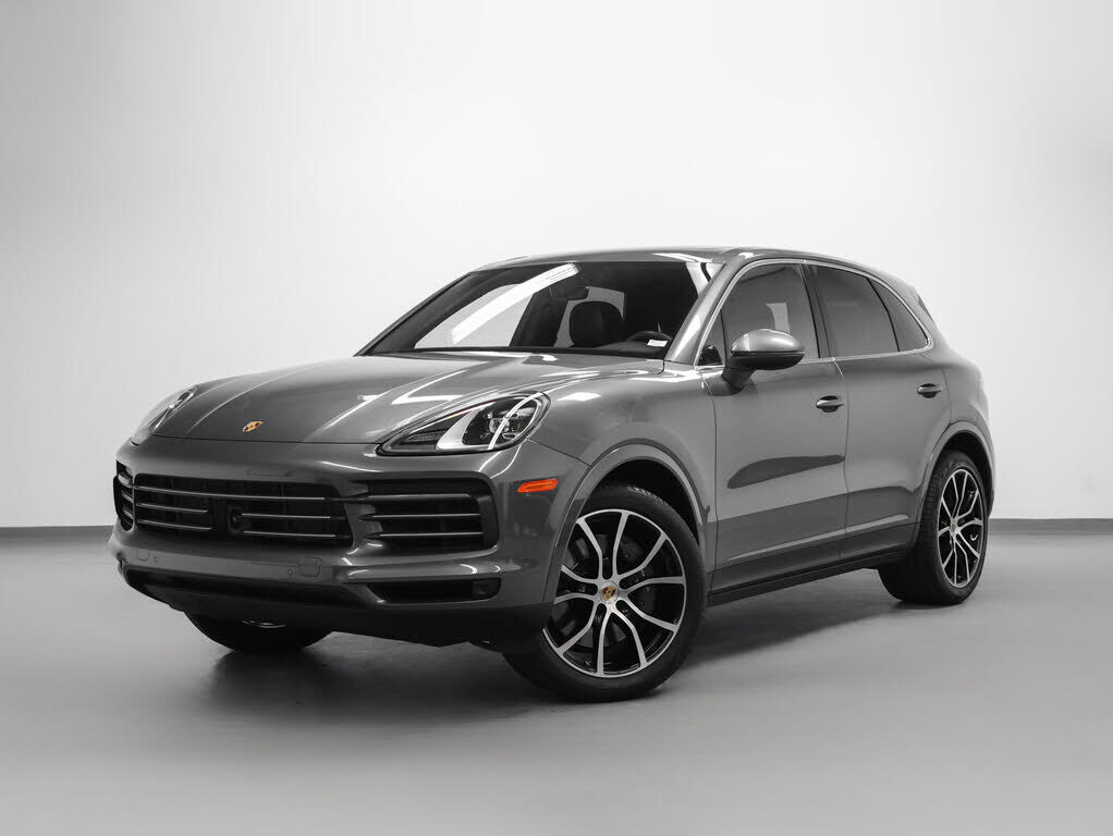 2023 PORSCHE Cayenne