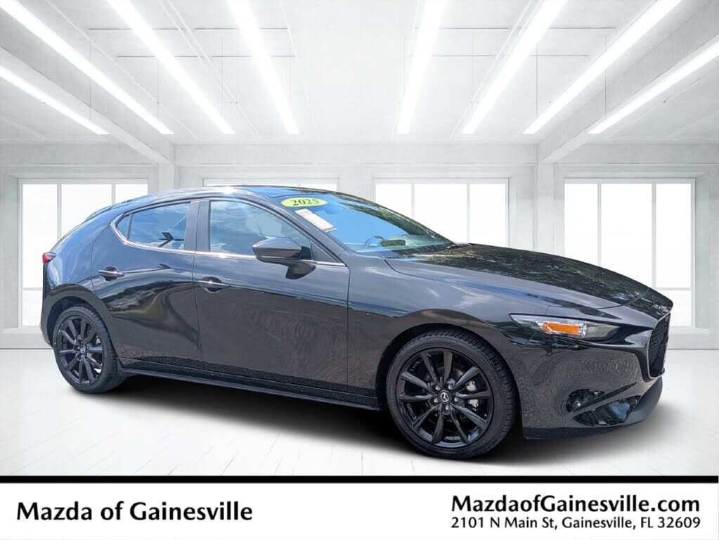 2025 MAZDA Mazda3