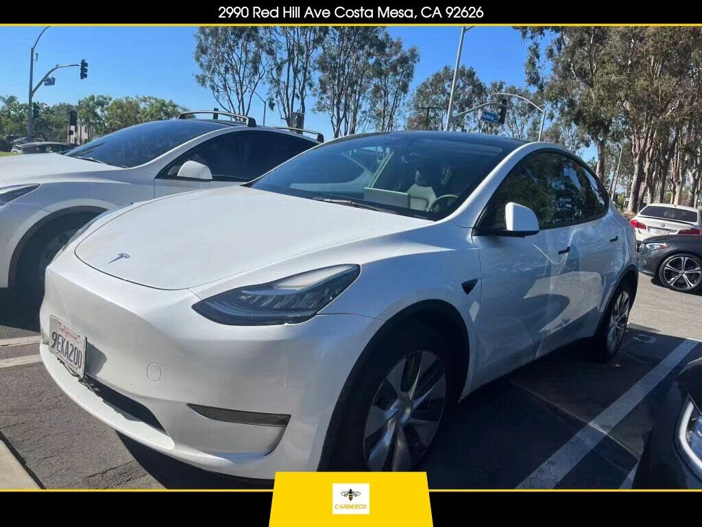 2023 TESLA Model Y