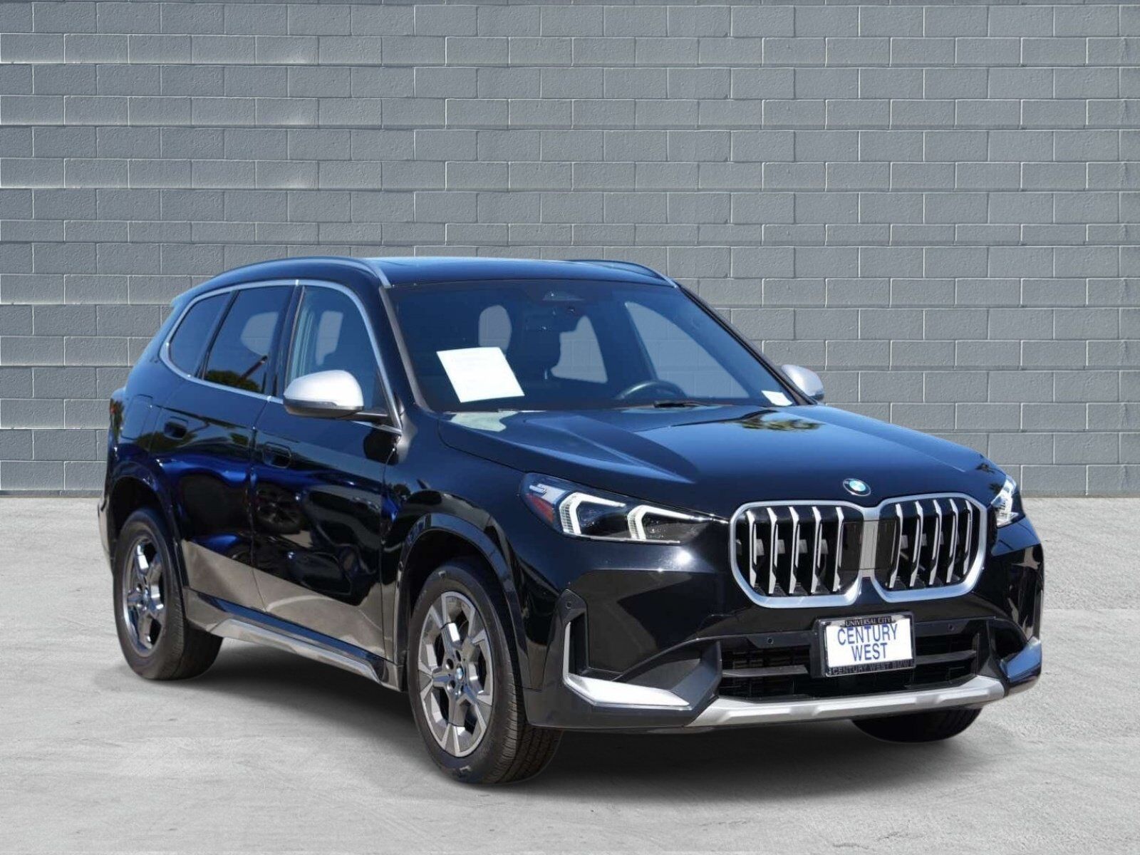 2024 BMW X1