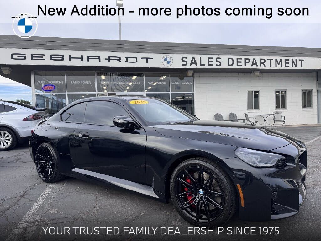 2025 BMW M2