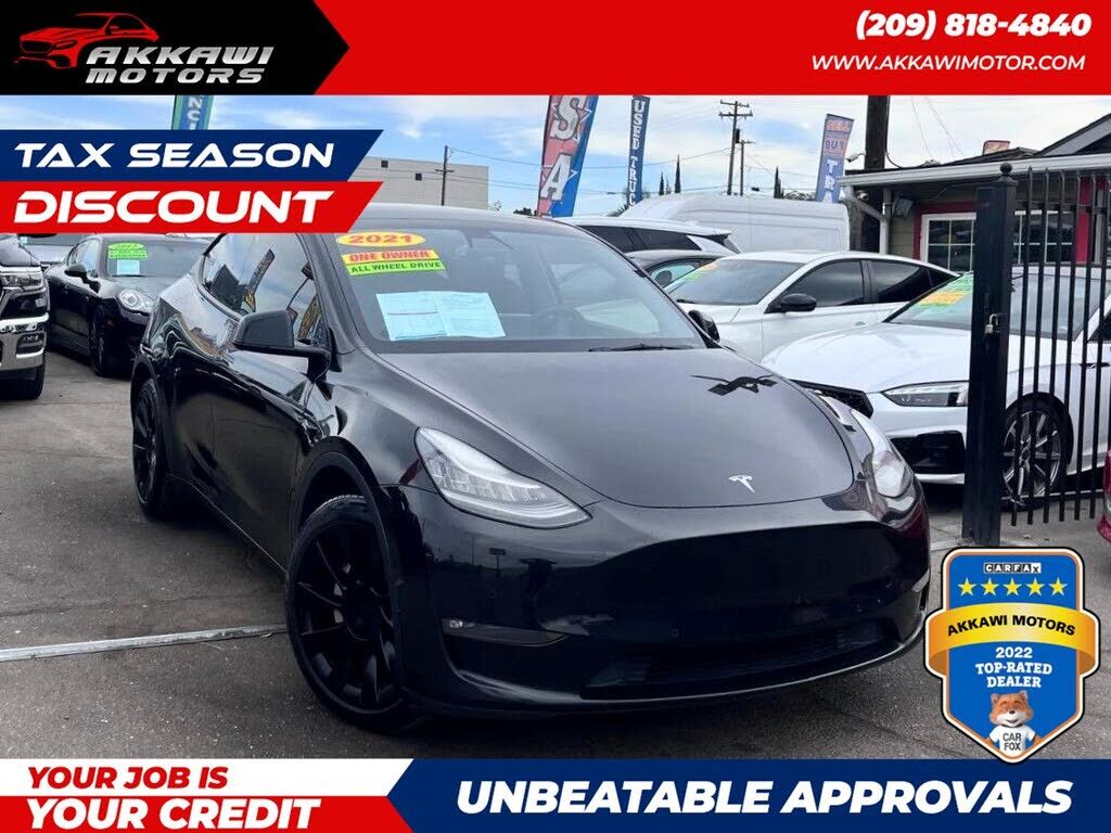 2021 TESLA Model Y