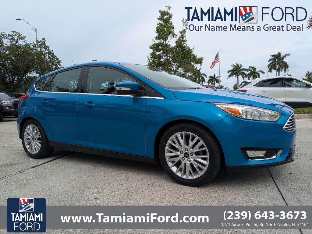 2016 FORD Focus