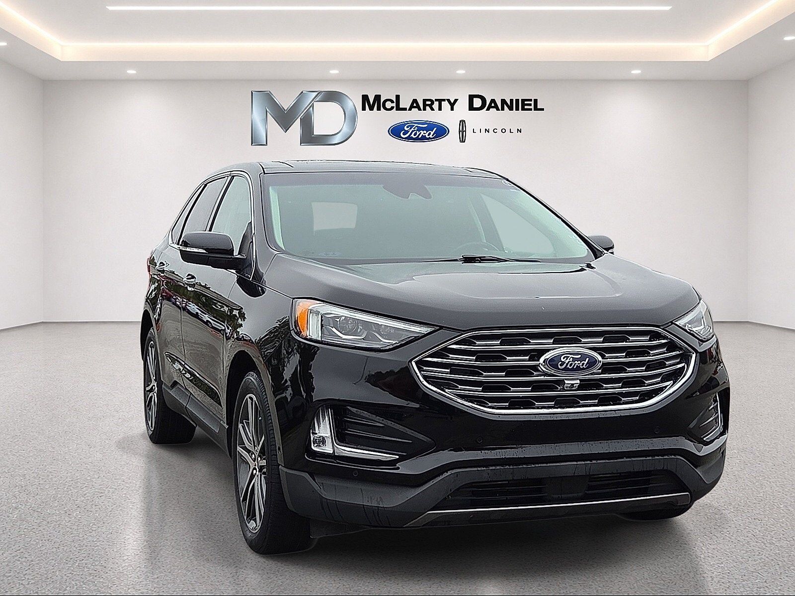 2020 FORD Edge