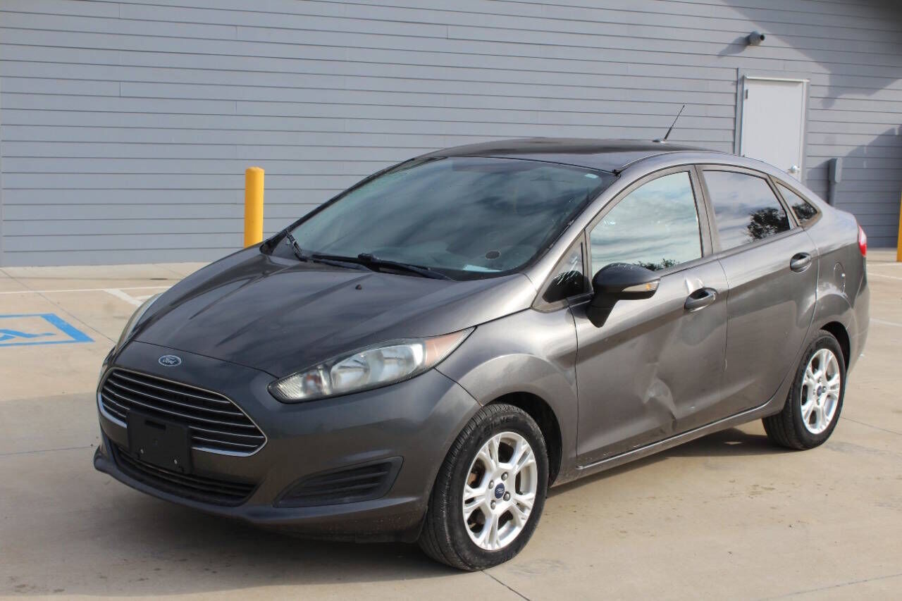 2016 FORD Fiesta