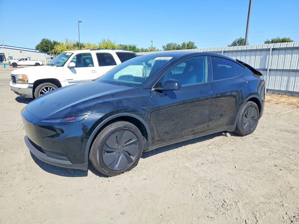 2026 TESLA Model Y