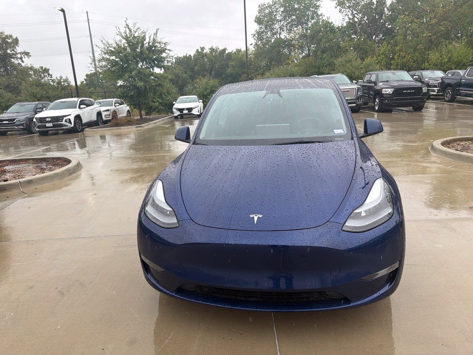 2024 TESLA Model Y