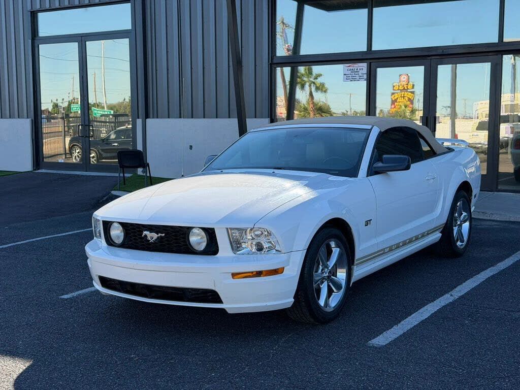 2006 FORD Mustang
