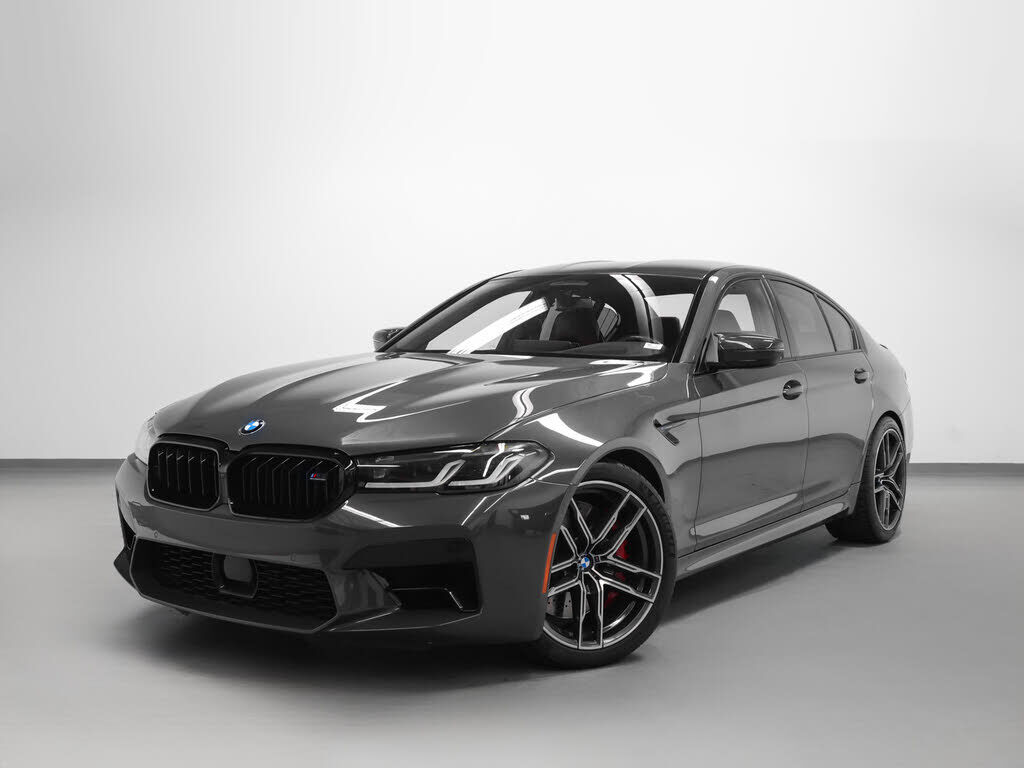 2022 BMW M5