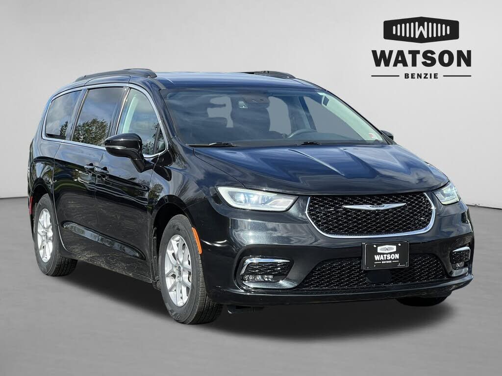 2022 CHRYSLER Pacifica