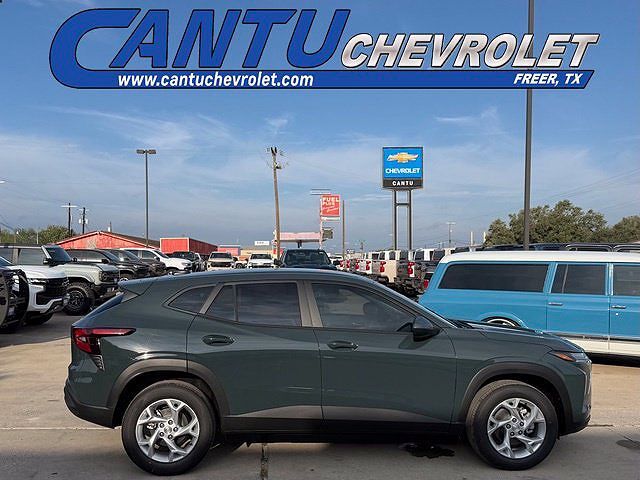 2026 CHEVROLET Trax