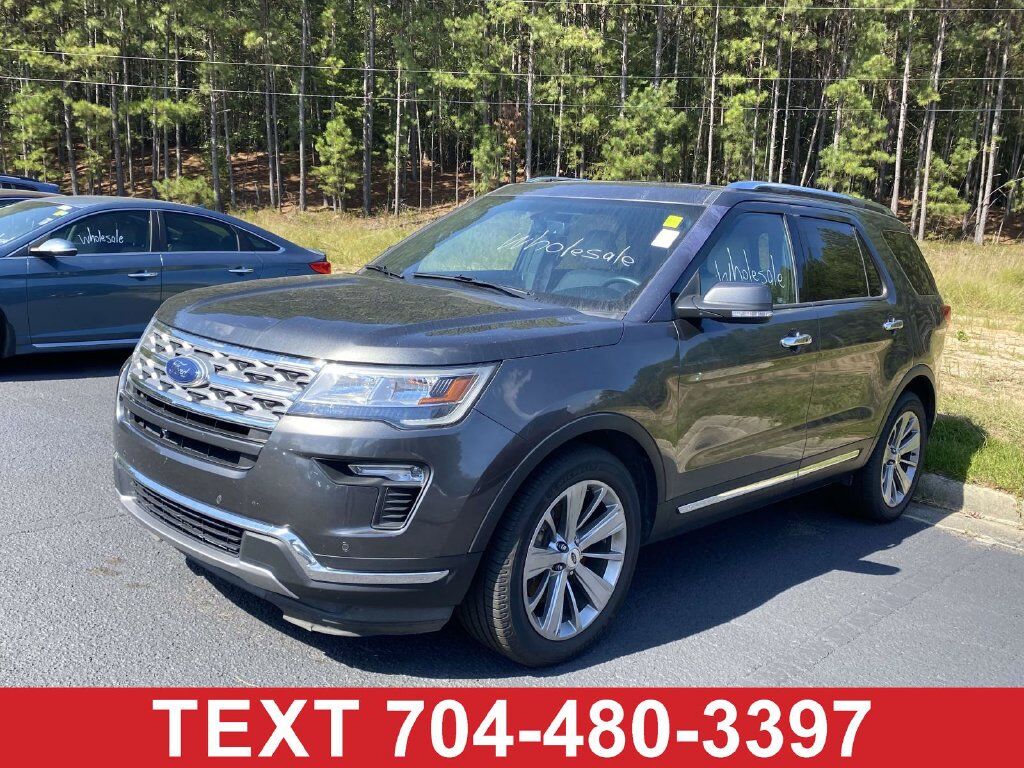 2018 FORD Explorer