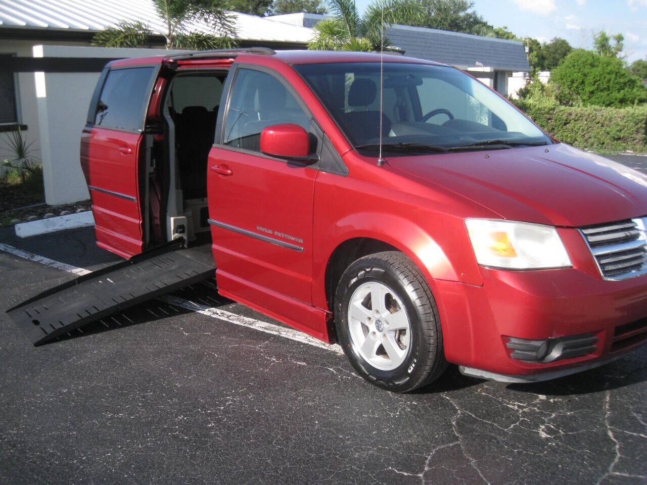 2010 DODGE Grand Caravan