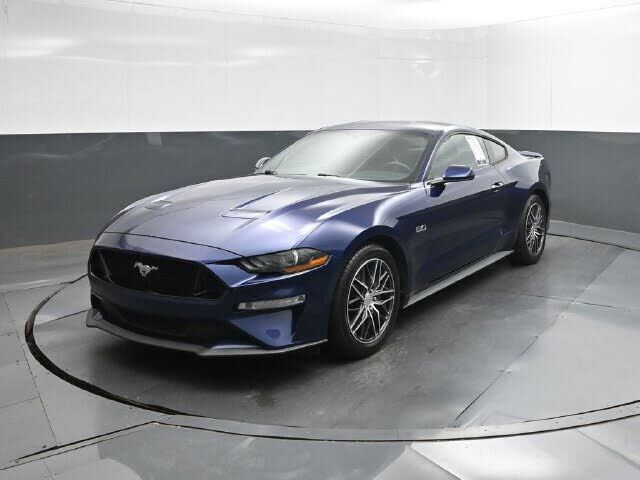 2019 FORD Mustang