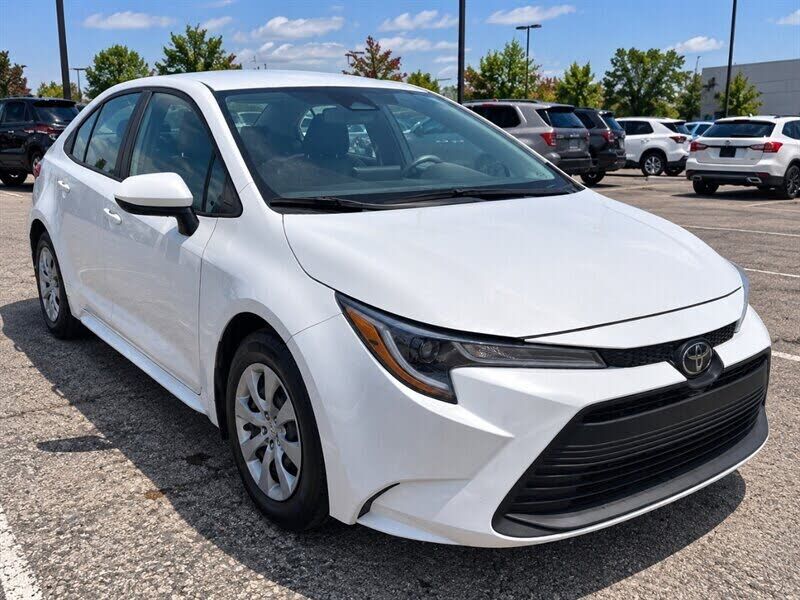 2024 TOYOTA Corolla