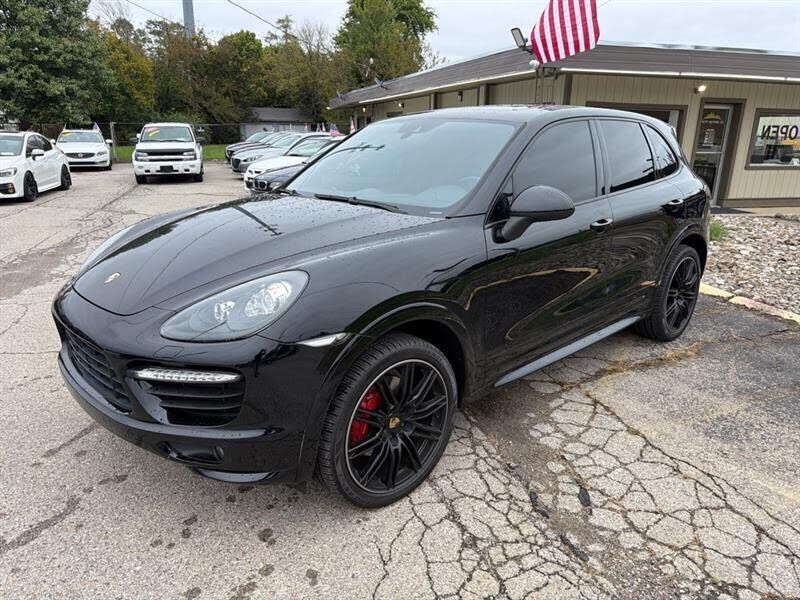 2014 PORSCHE Cayenne