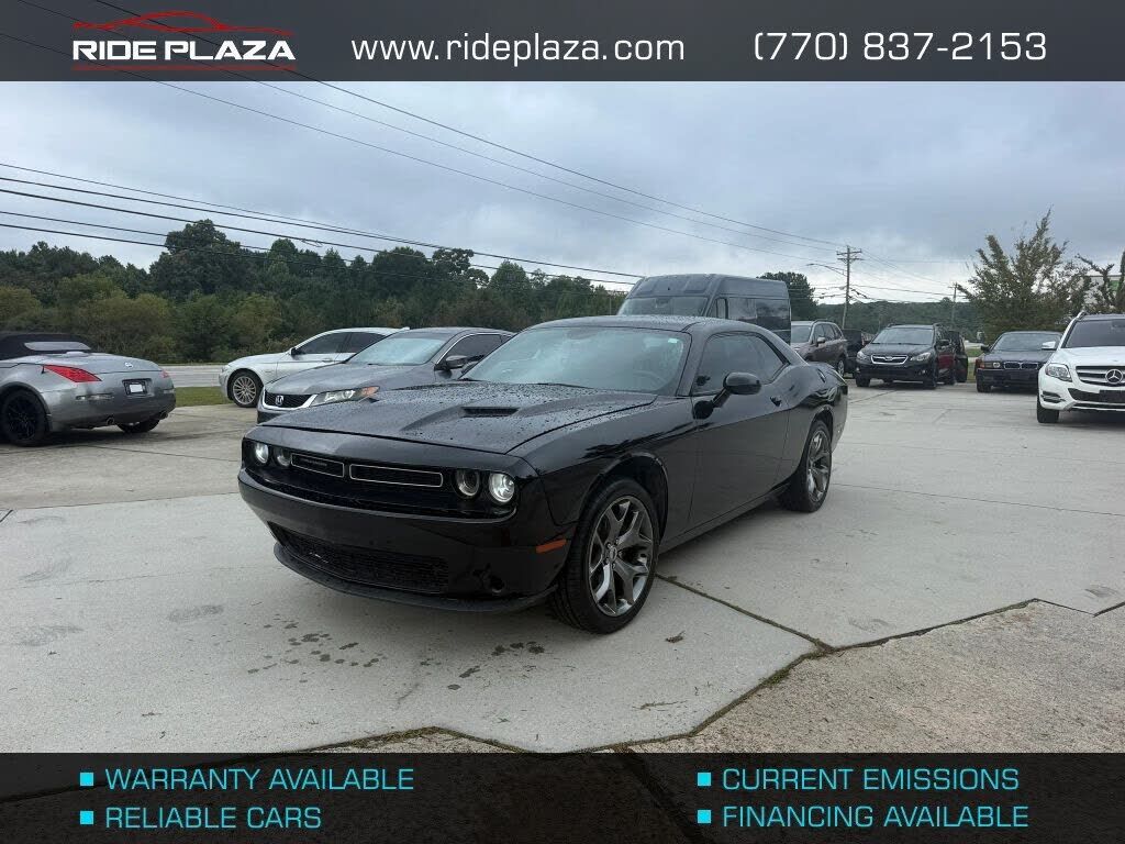 2017 DODGE Challenger