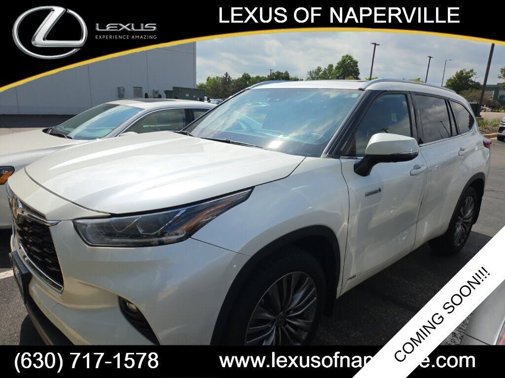 2021 TOYOTA Highlander