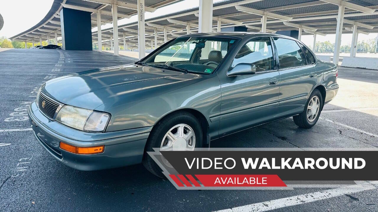 1996 TOYOTA Avalon