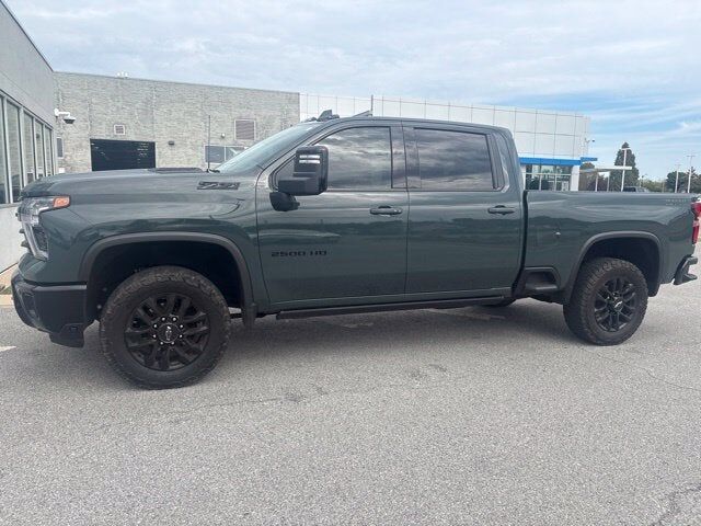 2025 CHEVROLET Silverado HD